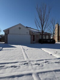 Building Photo - 3801 W Hartford St