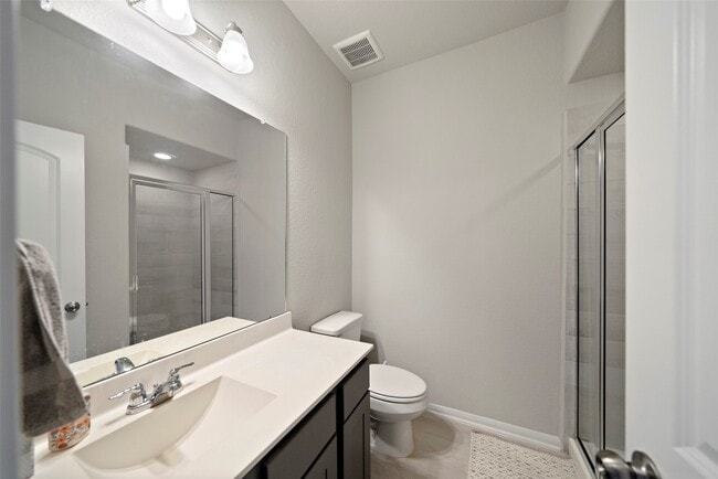 Building Photo - 2277 Forest Chestnut Dr