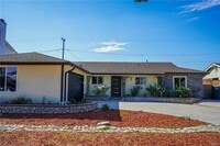 Building Photo - 1133 S Chantilly St