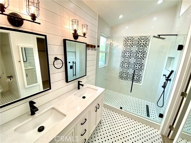 Building Photo - 29 Cuervo Dr