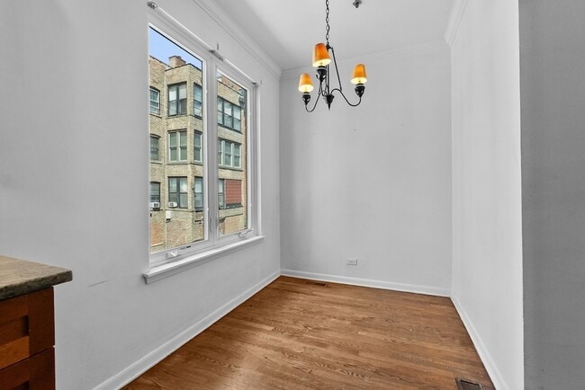 Building Photo - 1716 E 54th St