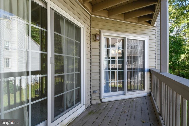 Building Photo - 7392 Elm Ct