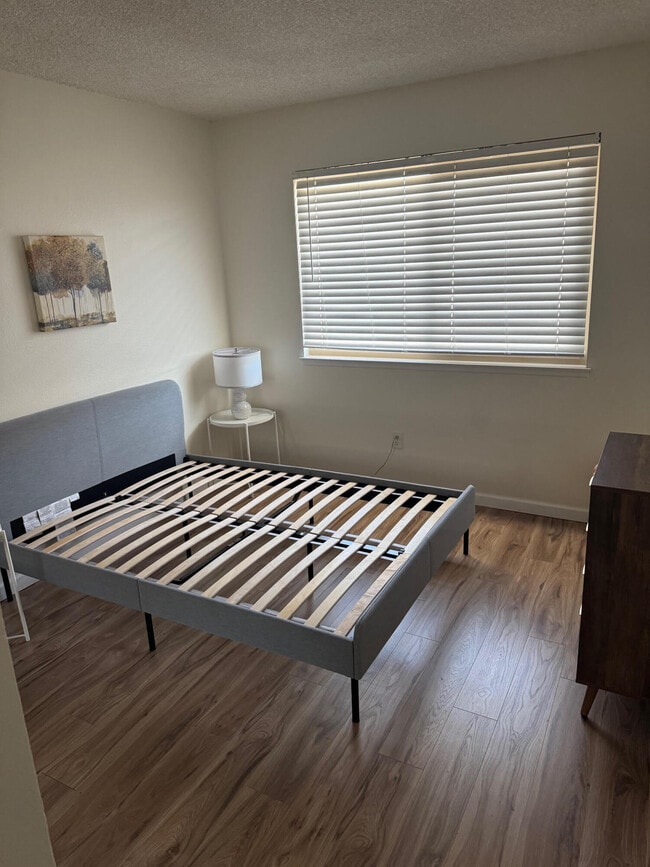 Building Photo - 72670 Thrush Rd