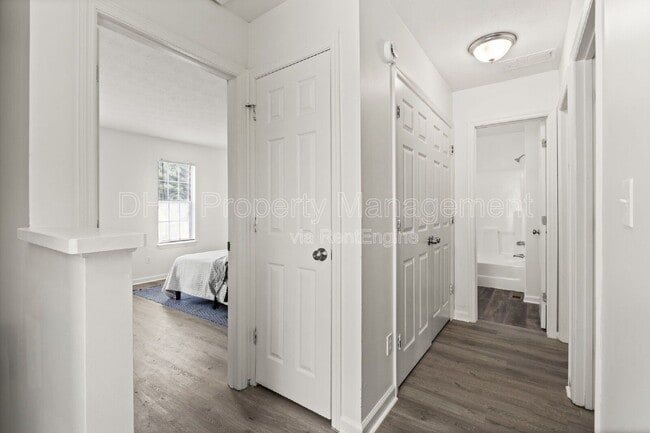 Building Photo - 3510 Ashley Station Dr SW