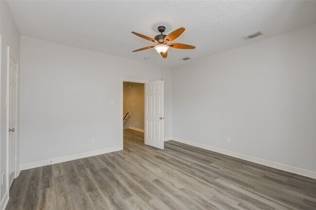 Building Photo - 13619 Brookbluff Ln