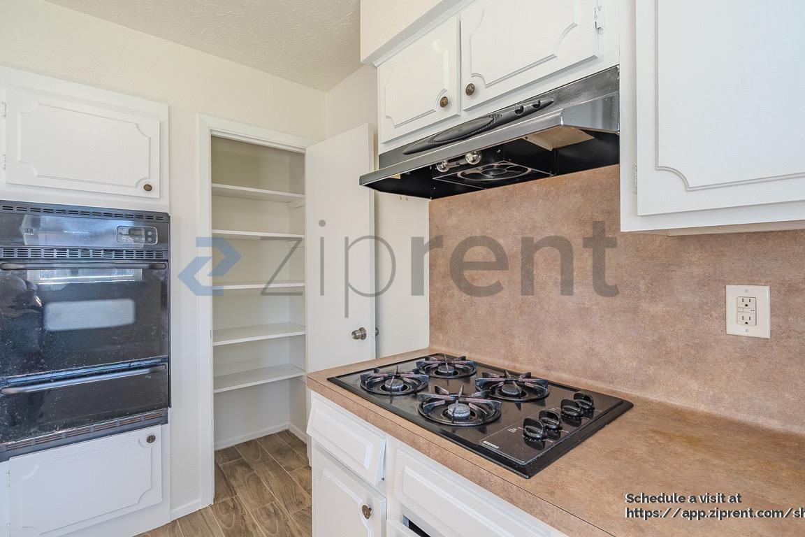 Building Photo - 958 Wavecrest Ln