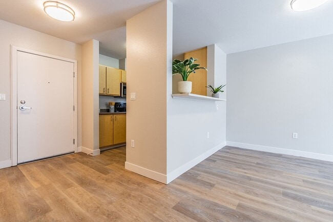 Interior Photo - Verse Seattle