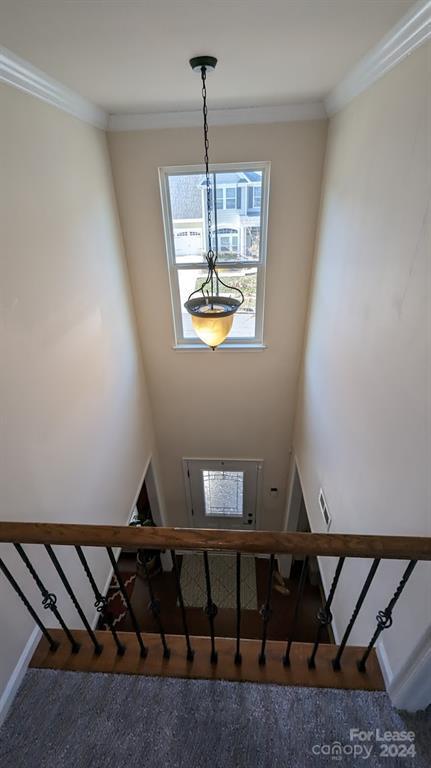 Foyer - 13035 Serenity St