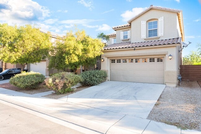 Building Photo - Upgraded 3-Bedroom Home in Gated Community!