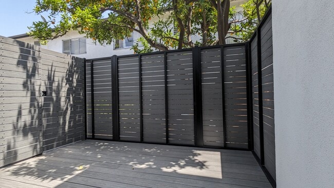 Building Photo - 1333 Brockton Ave