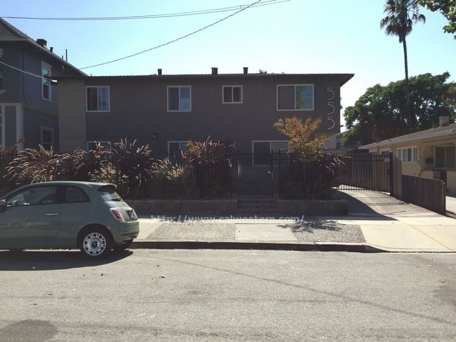 2 bed 1 bath Apartment in downtown near SJSU - 555 S 8th St San Jose CA