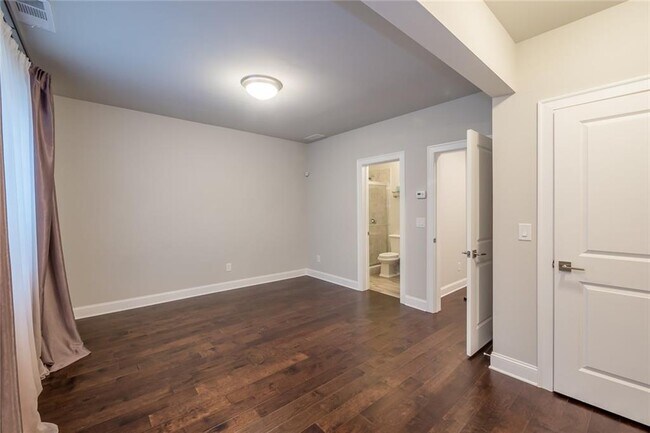 Building Photo - 4216 Deming Cir