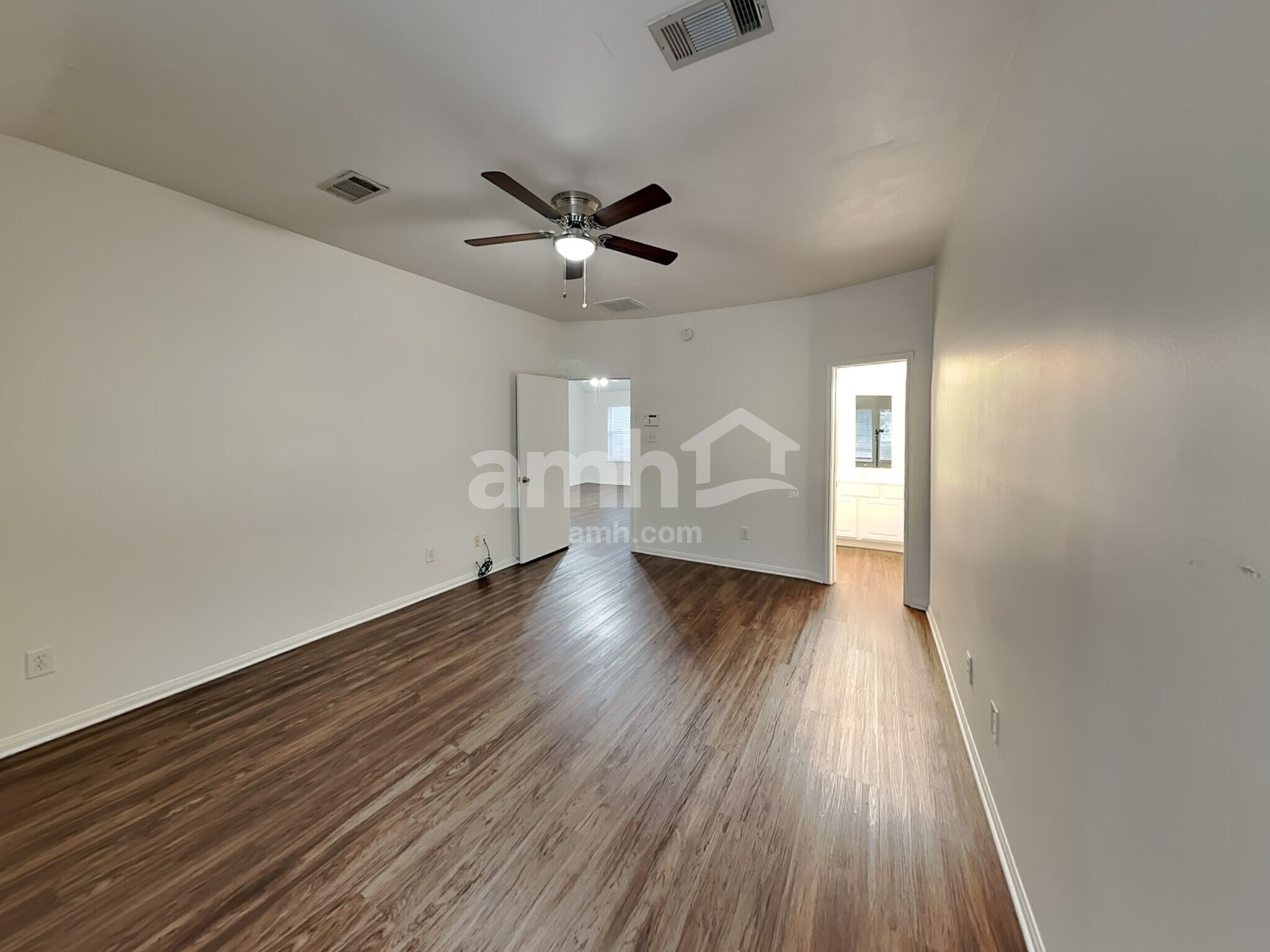 Building Photo - 16807 Pheasant Creek Ct