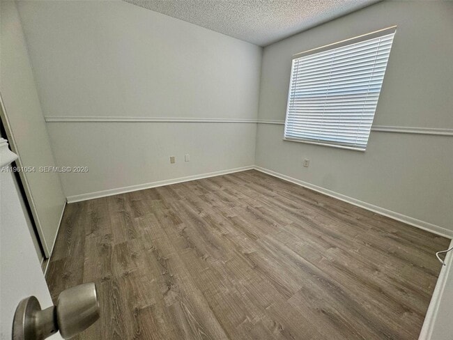 Building Photo - 15430 NW 12th Ct