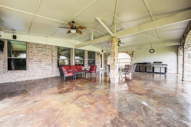 Building Photo - 4108 Barona Dr