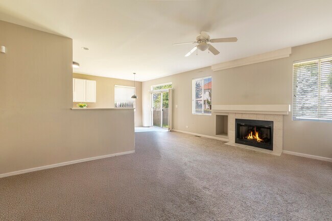 Building Photo - 12220 Peartree Way