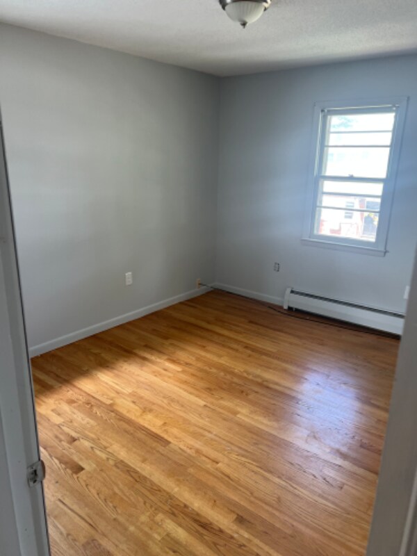 Building Photo - 87 Fowler St