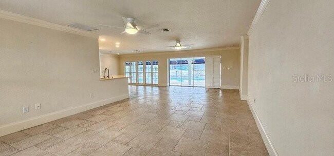 Building Photo - 2871 Coral Way