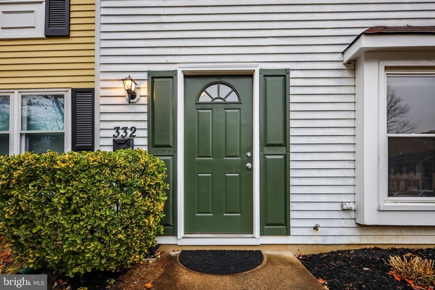 Building Photo - 332 Charred Oak Ct