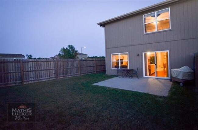 Building Photo - Great Home!