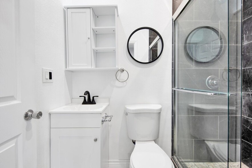 Building Photo - 8459 O'Melveny Ave