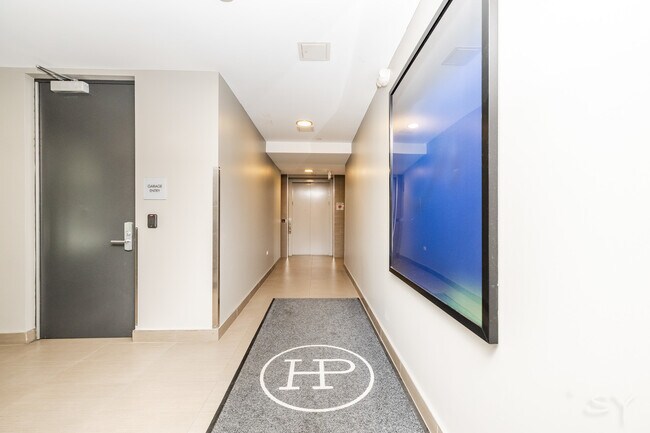 Building Photo - 229 Park Ave