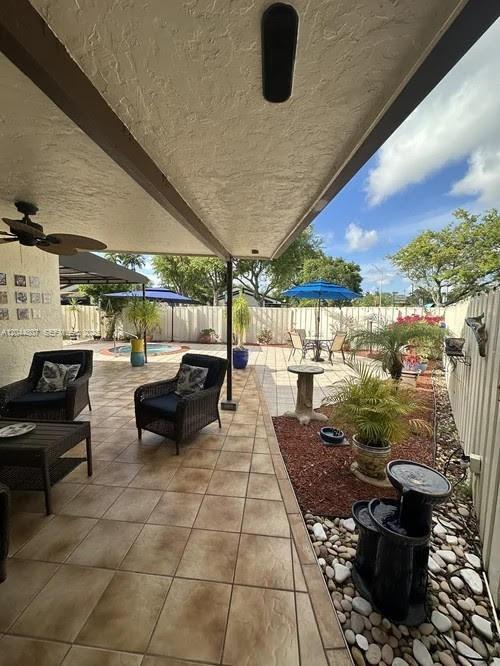 Building Photo - 12701 SW 70th Ln