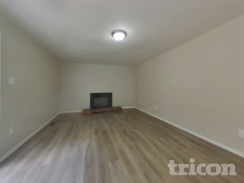 Building Photo - 8609 Undermire Ct