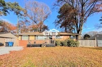 Building Photo - 4940 Erskine St