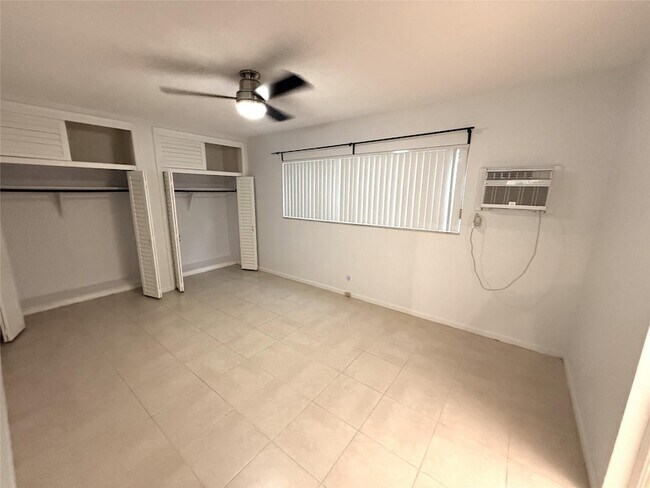 Building Photo - 3205 Colony Club Rd