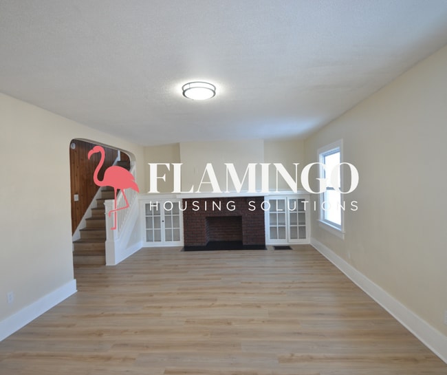 Building Photo - 1143 Vernon Dr