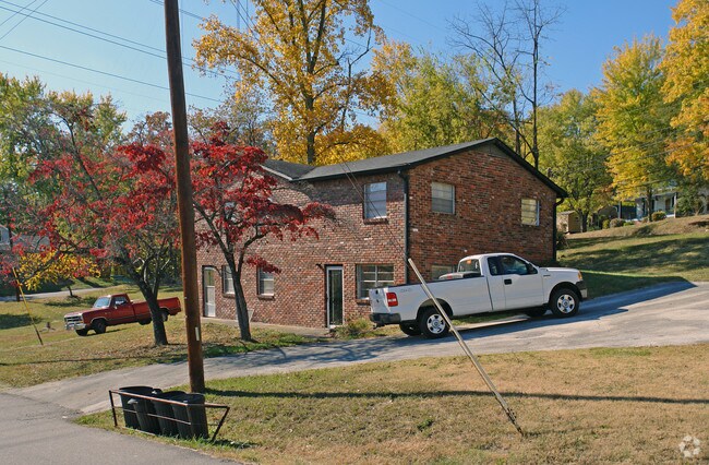 Building Photo - 1209-1211 Freemason St