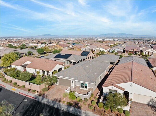Building Photo - 359 Con Brio Ln