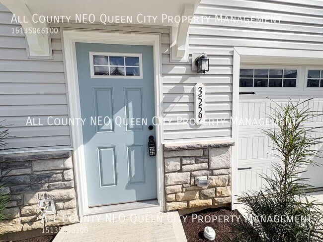 Building Photo - 3559 Conifer Cir