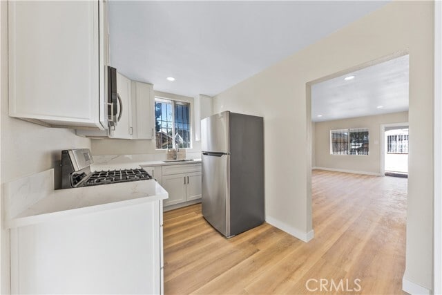 Building Photo - 122 W 53rd St