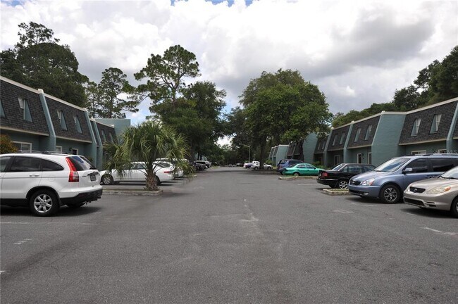 Building Photo - 501 SW 75th St