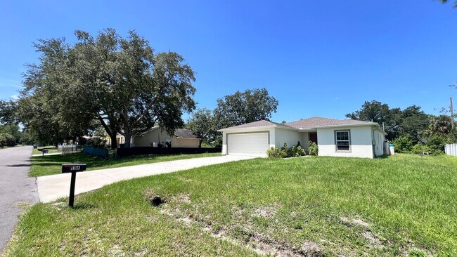 Building Photo - BEAUTIFUL 3BD/2BA Home in Palm Bay!!
