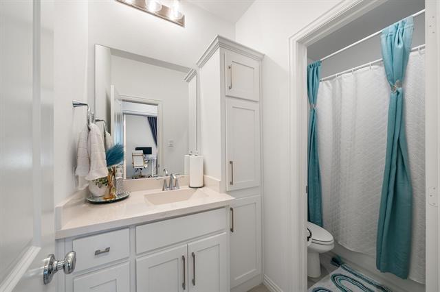 Building Photo - 8208 Legacy Trl