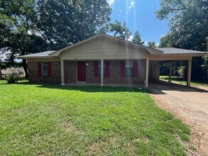 Building Photo - Renovated 2 Bedroom 1 Bath Home for Rent!!