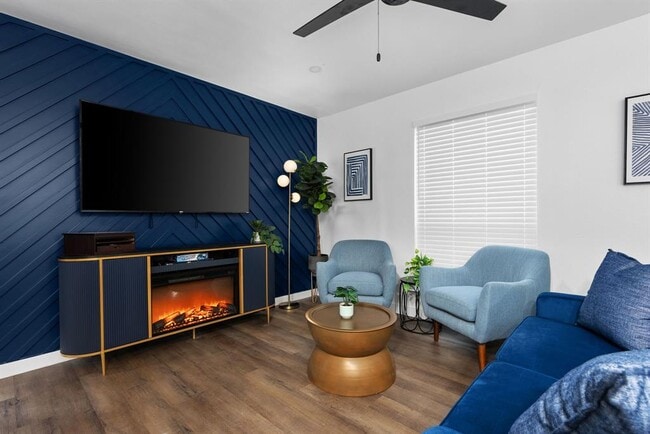 Building Photo - 1315 Southport Dr