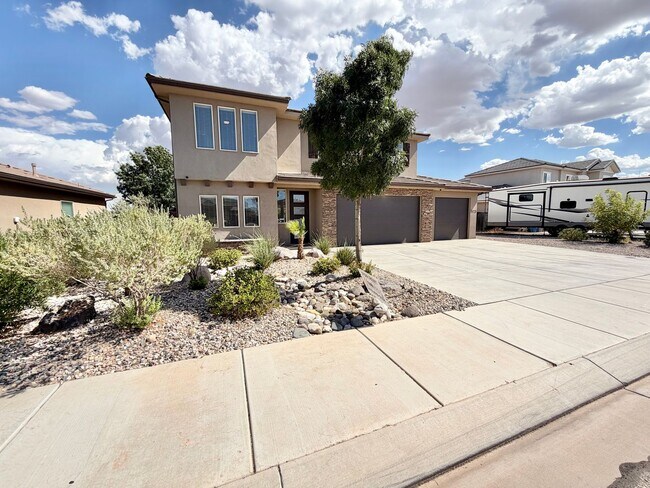 Building Photo - 5973 S Kastra Ln