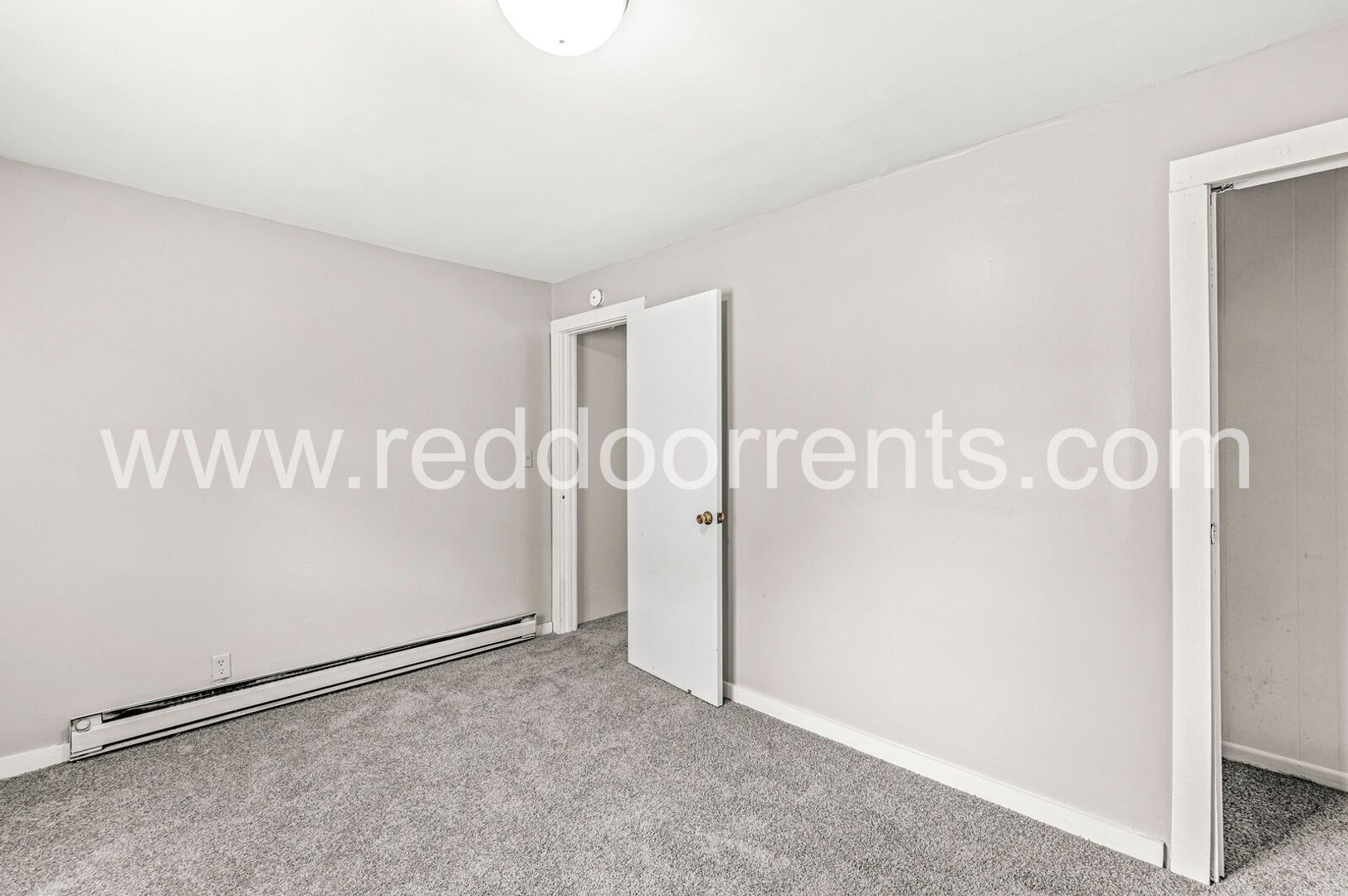 Building Photo - 970 Edgemont Ave