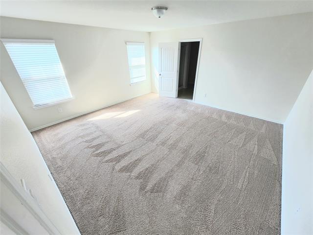 Building Photo - 924 Amber St