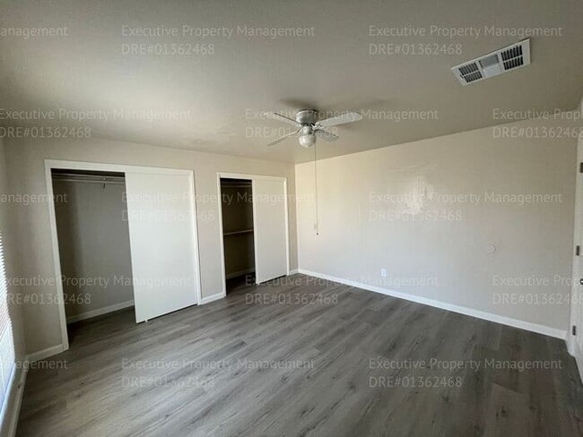 Building Photo - 3 bedroom/ 1 bathroom house located near Airport Dr/ Norris Rd