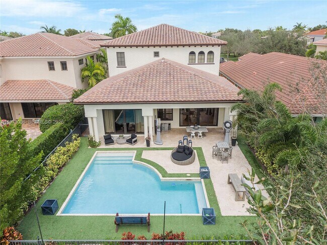 Building Photo - 9564 Exbury Ct