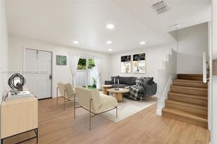 Building Photo - 6830 SW 45th Ln