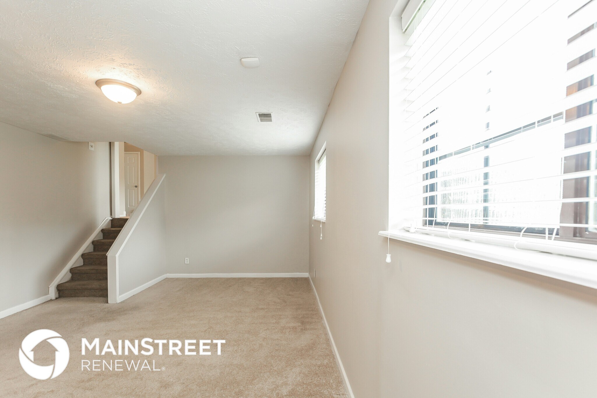 Building Photo - 5248 Telford Ct