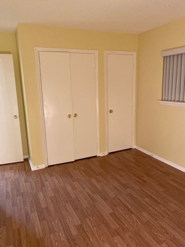 Building Photo - 5014 Flint Ridge Pl