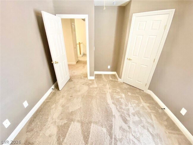 Building Photo - 1750 Dark Wolf Ave