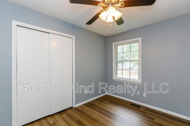 Building Photo - 1009 Springview Trail